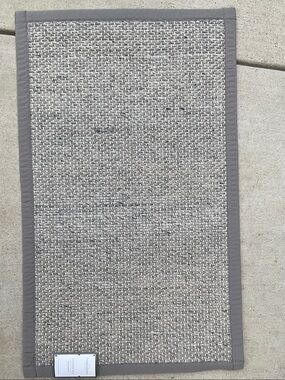 Threshold Neutral Gray and Beige Woven Kitchen Rug, 20X34 inches, NWT